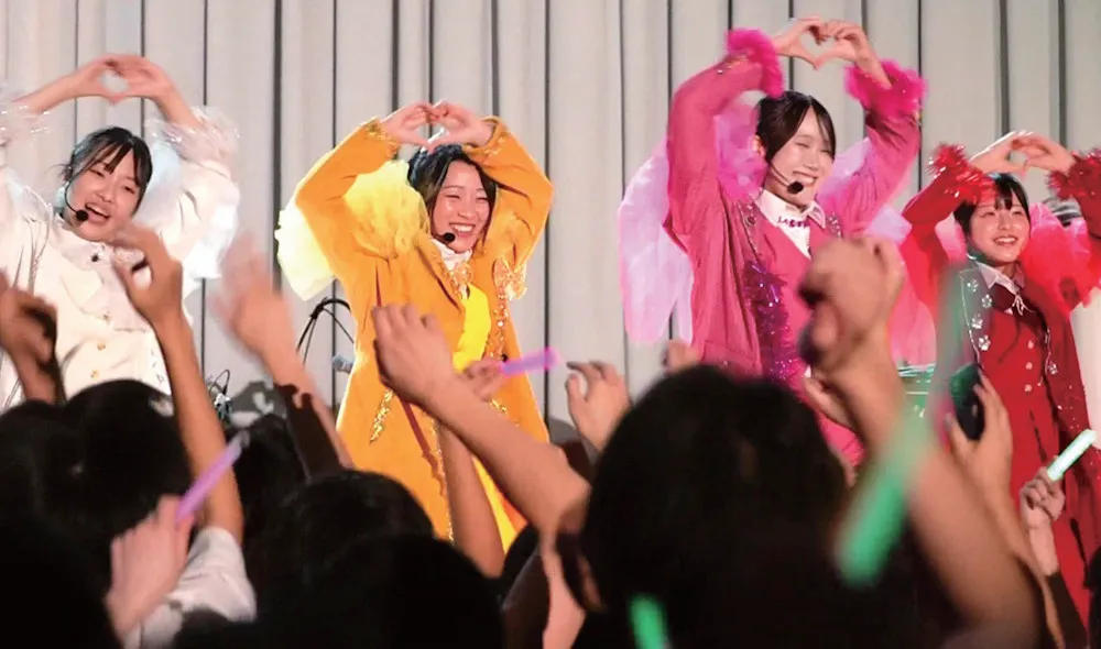 後夜祭ダンスの様子
