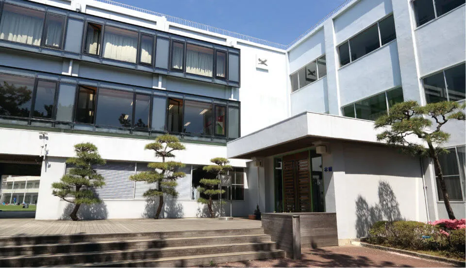 逗子開成中学校・高等学校 校舎写真