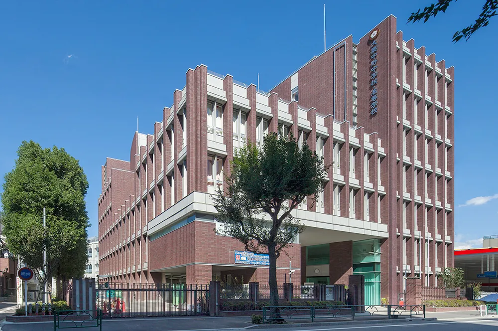 大妻中野中学校・高等学校の校舎