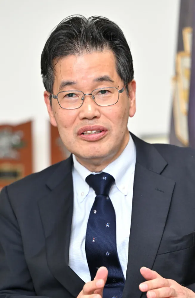 校長 山本 宏之 先生