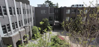 フェリス女学院中学校・高等学校 校舎写真