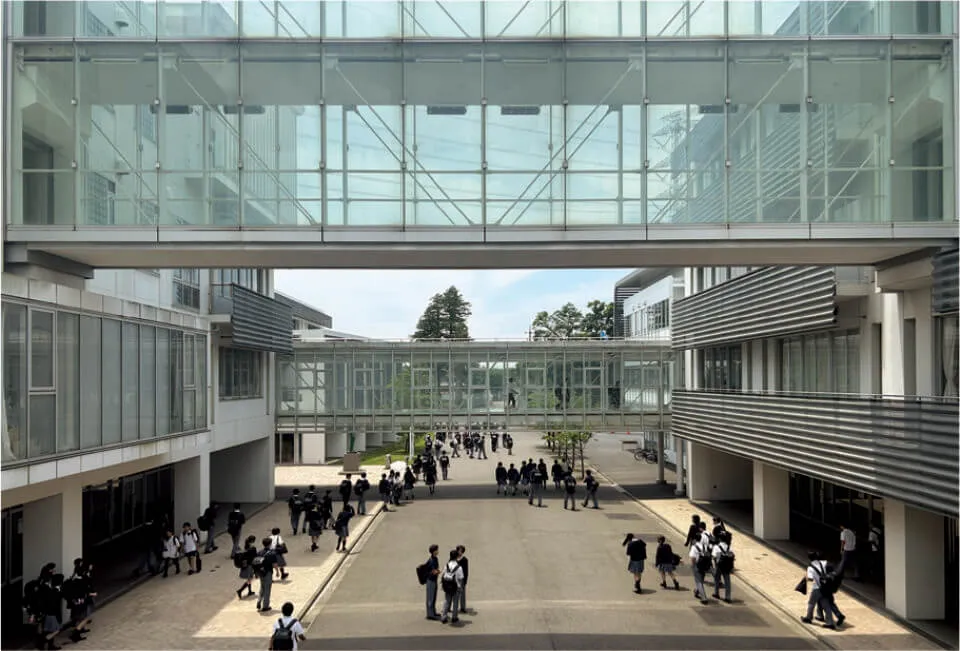 八千代松陰中学校・高等学校 校舎写真