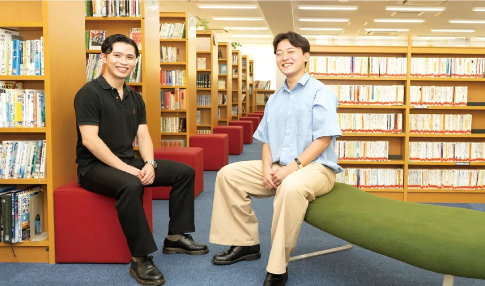 成城の図書室にて。忙しい学校生活の合間に、何度も足を運んだ思い出深い場所です
