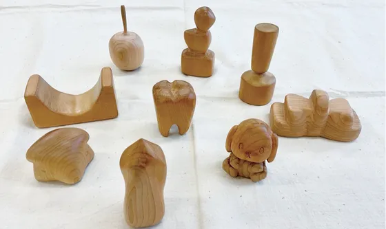 中3で行う「木彫」作品
