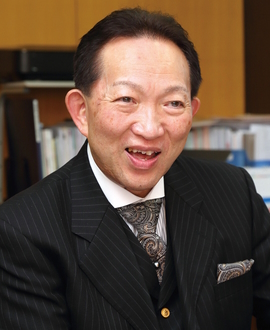 聞き手1