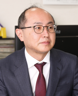 聞き手1