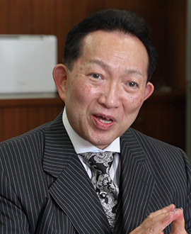 聞き手1