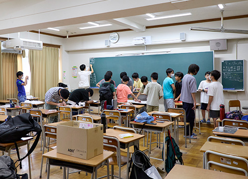 キャプション付き