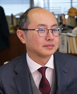 聞き手1